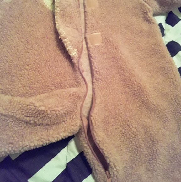 Baby Suit - Picture 2 of 10